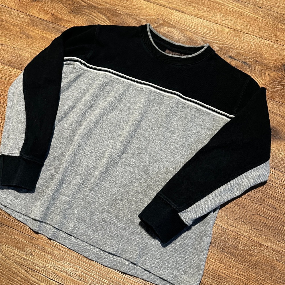 Vintage Point Zero Grey Black Colorblock Long Sleeve Shirt Kids Size S